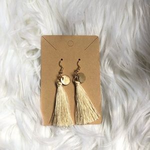 Fashon Tassle Earrings